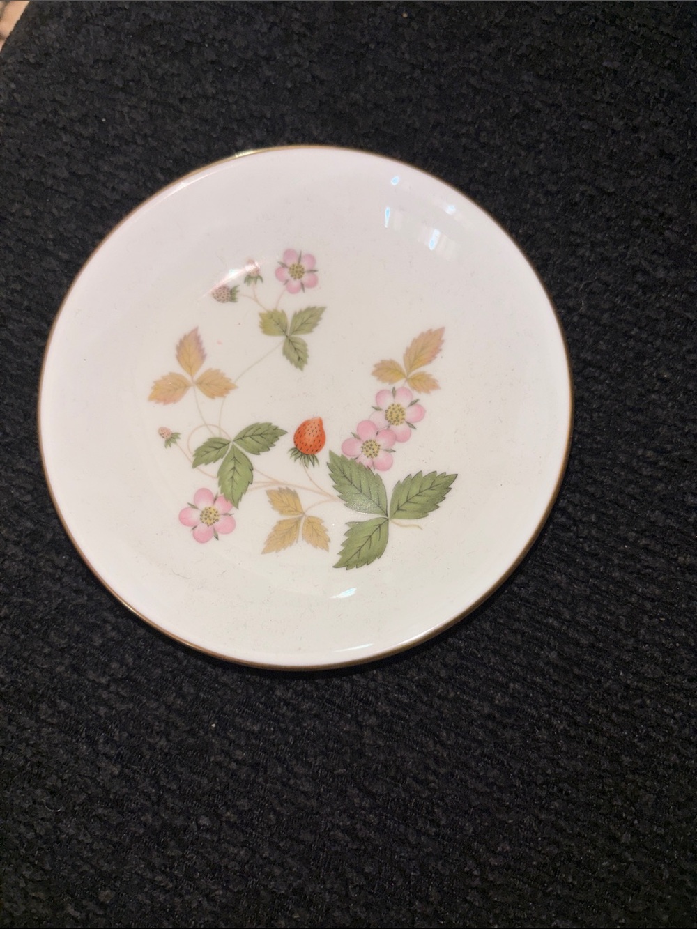 Vintage Wedgwood Bone China Wild Strawberry bone china trinket dish or pin tray